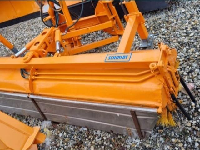 Perii frontale Schmidt acționate pe cardan sau hidraulic