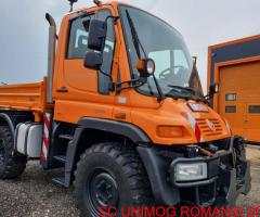 Unimog U400 Euro 3 - Vehicul Utilitar Versatil și Puternic